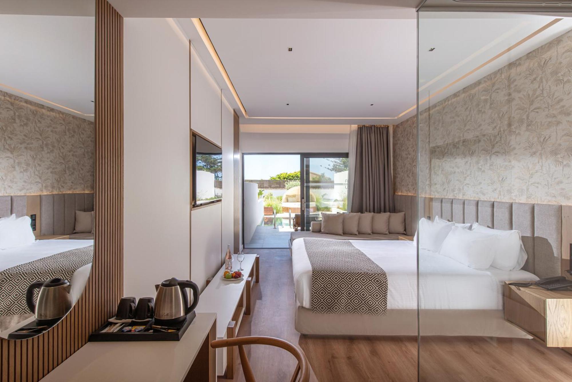 Superior Double Room Private Pool